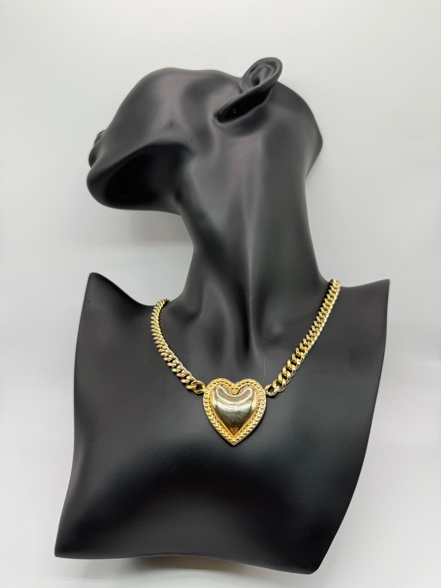 14K Gold Necklace (17 in)